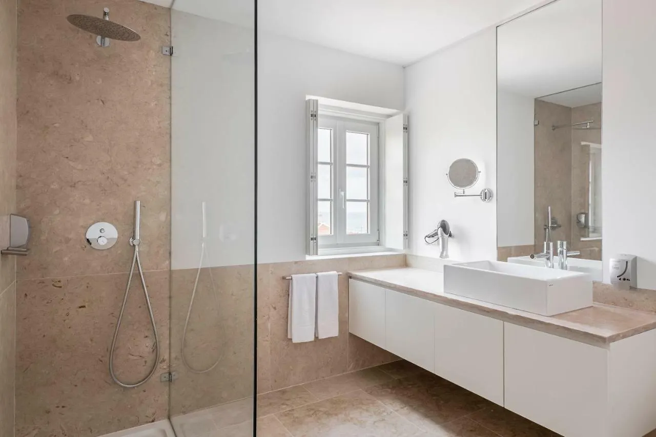 Tandem Palacio Alfama Suites Lisbon 0*,